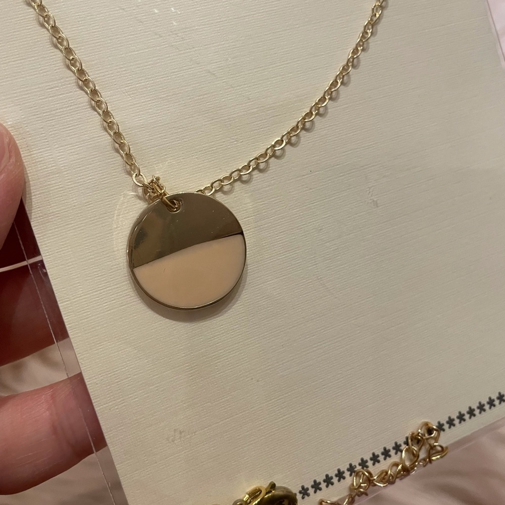 ModCloth Beijo brasil pink gold necklace